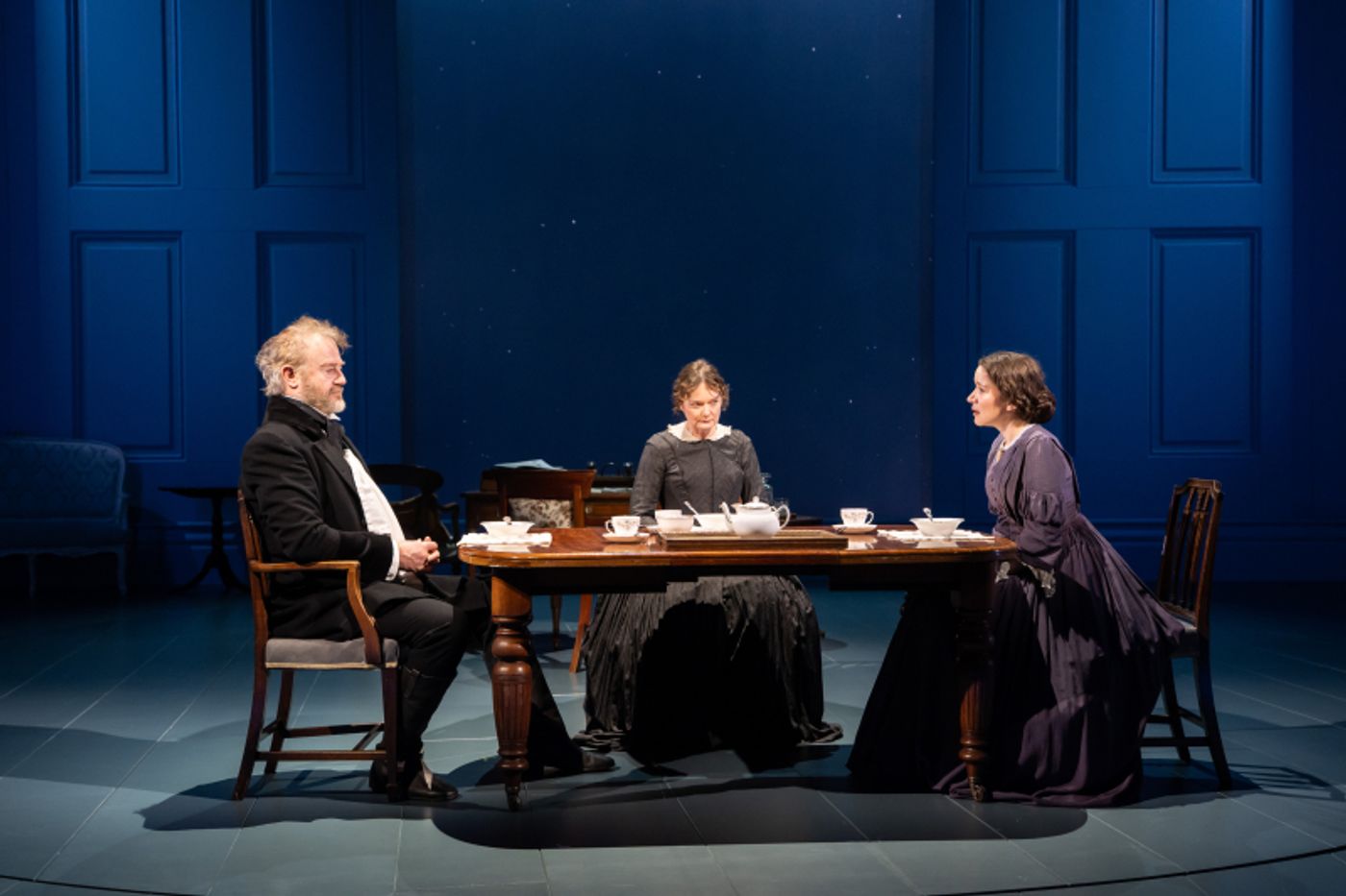 Review: BIRD GROVE, Hampstead Theatre  Image