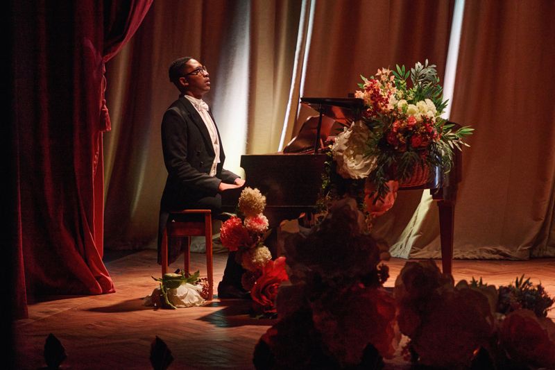 Photos: Wendi Peters and More in GLORIOUS! on UK Tour — photo 2 of 10