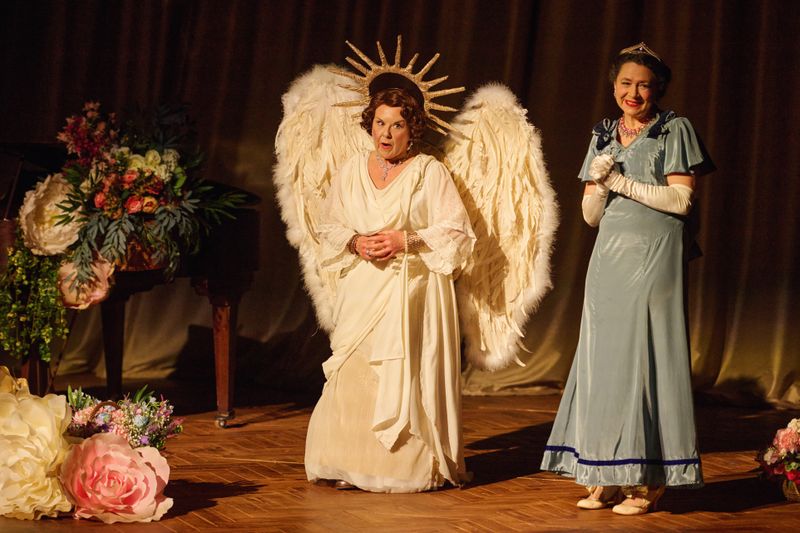 Photos: Wendi Peters and More in GLORIOUS! on UK Tour — photo 10 of 10