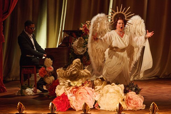 Wendi Peters, Matthew James Morrison Photo