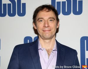 Max Gordon Moore, Photo