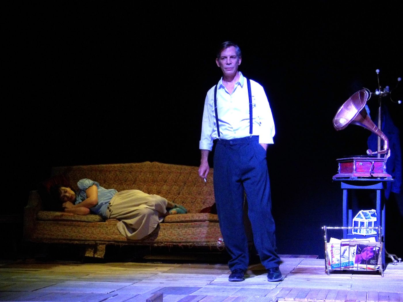 Review: EL ZOOLÓGICO DE CRISTAL at Teatro Juan Ruiz De Alarcón Review: EL ZOOLÓGICO DE CRISTAL at Teatro Juan Ruiz De Alarcón Image