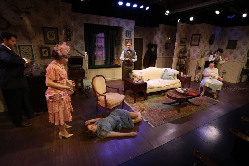 Review: British Farce THE COTTAGE At Torrance Theater Company Image