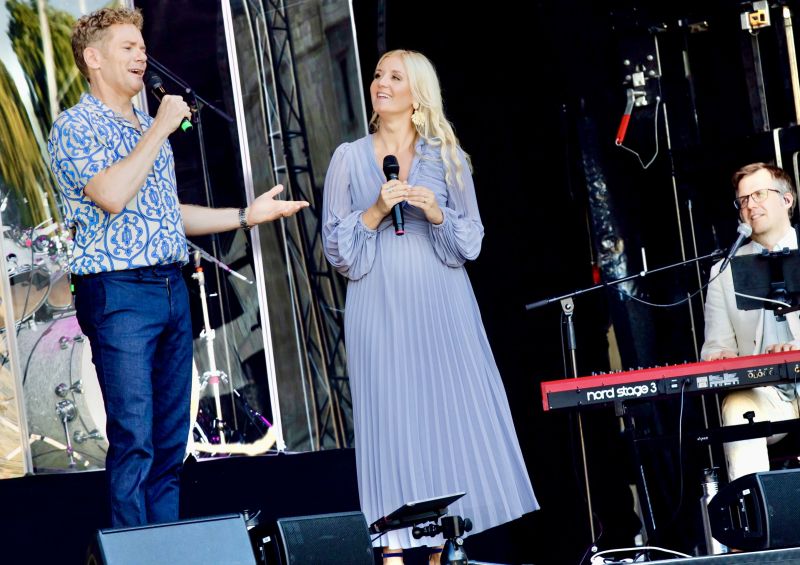 Interview: Emmi Christensson And Peter Johansson MUSIKALKVÄLL - THE EVENING OF MUSICALS Interview: Emmi Christensson And Peter Johansson MUSIKALKVÄLL - THE EVENING OF MUSICALS Image