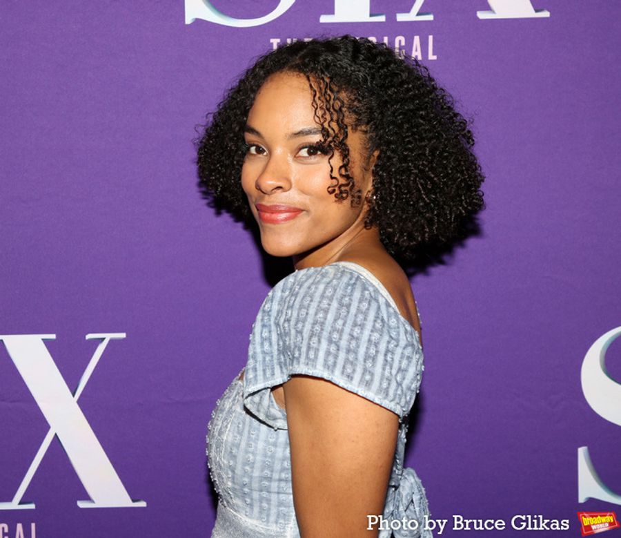 Photos: The New Cast of SIX on Broadway Meets the Press Image