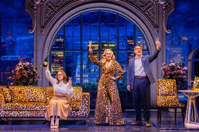 Jennifer Simard, Betsy Wolfe and Christopher Sieber Photo