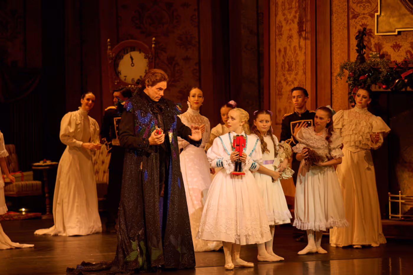 Review: THE NUTCRACKER at Artscape  Image