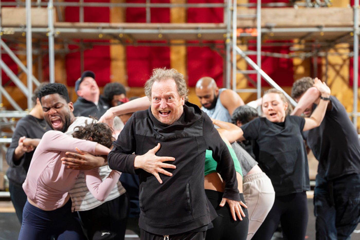 Photos: In Rehearsal with HENRY V at Royal Shakespeare Company Photos: In Rehearsal with HENRY V at Royal Shakespeare Company Image