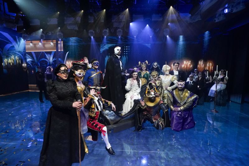 Video/Photos: MASQUERADE Cast Performs Medley on GOOD MORNING AMERICA Video/Photos: MASQUERADE Cast Performs Medley on GOOD MORNING AMERICA Image