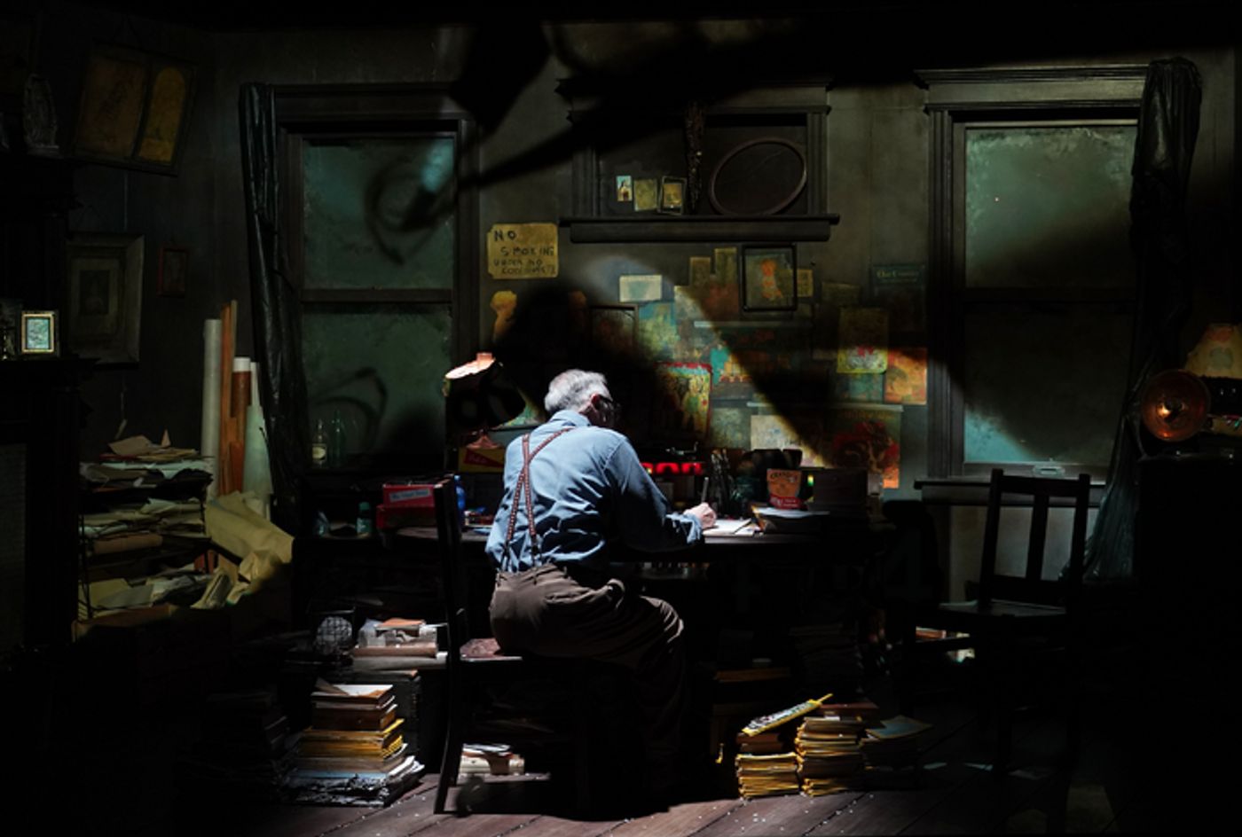 Photos: Get a First Look at John Kelly in BUGHOUSE at Vineyard Theatre Photos: Get a First Look at John Kelly in BUGHOUSE at Vineyard Theatre Image