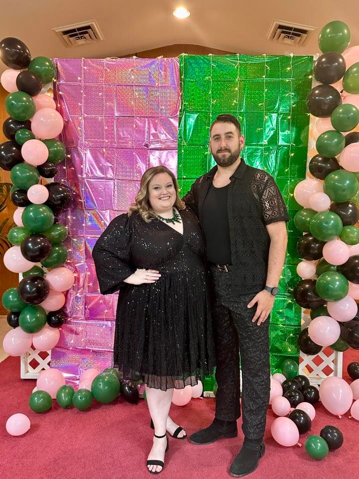 Feature: ARKANSAS THEATRE LOVEFEST  Image