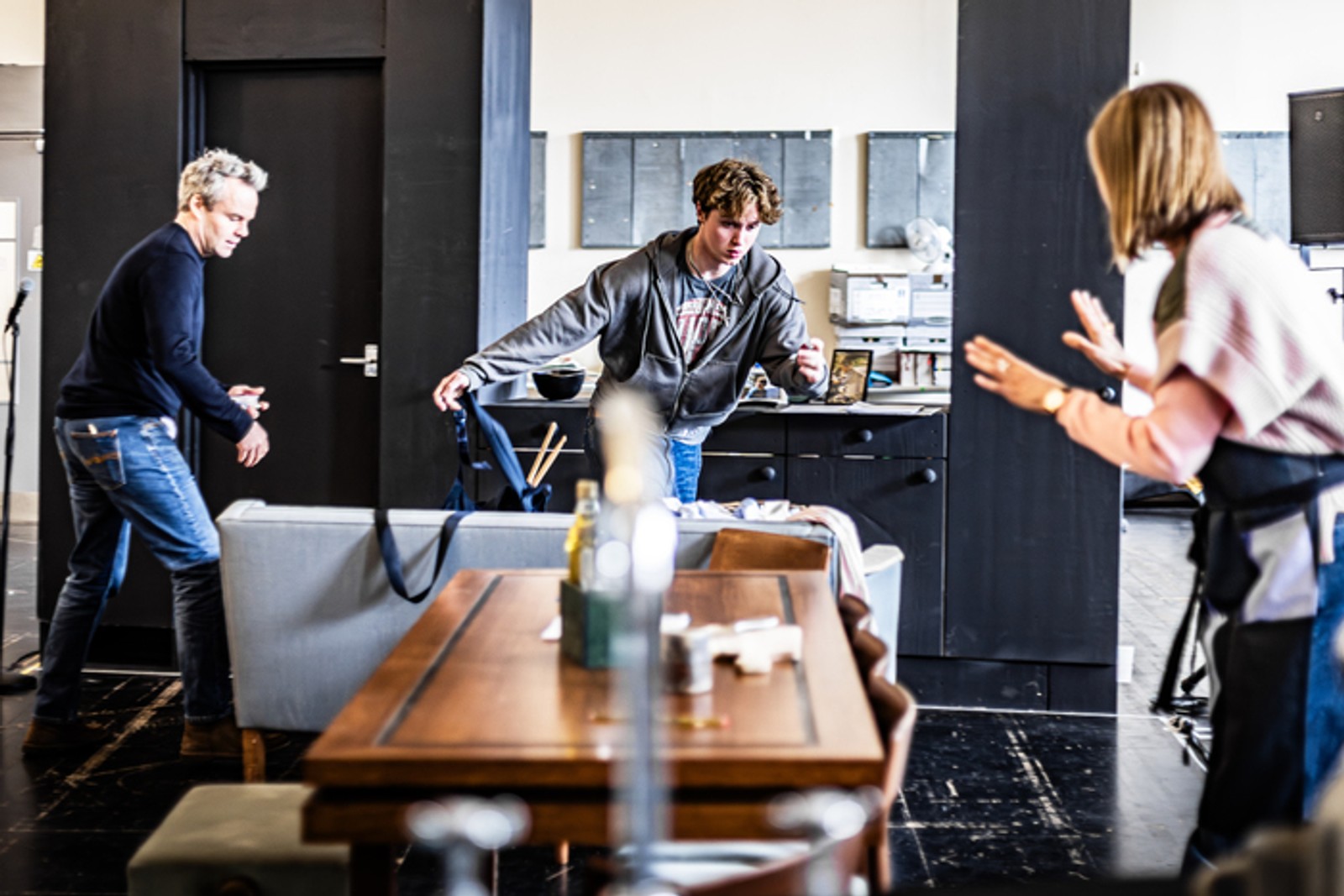 Photos: Rosamund Pike and More in Rehearsal For INTER ALIA — photo 17 of 24
