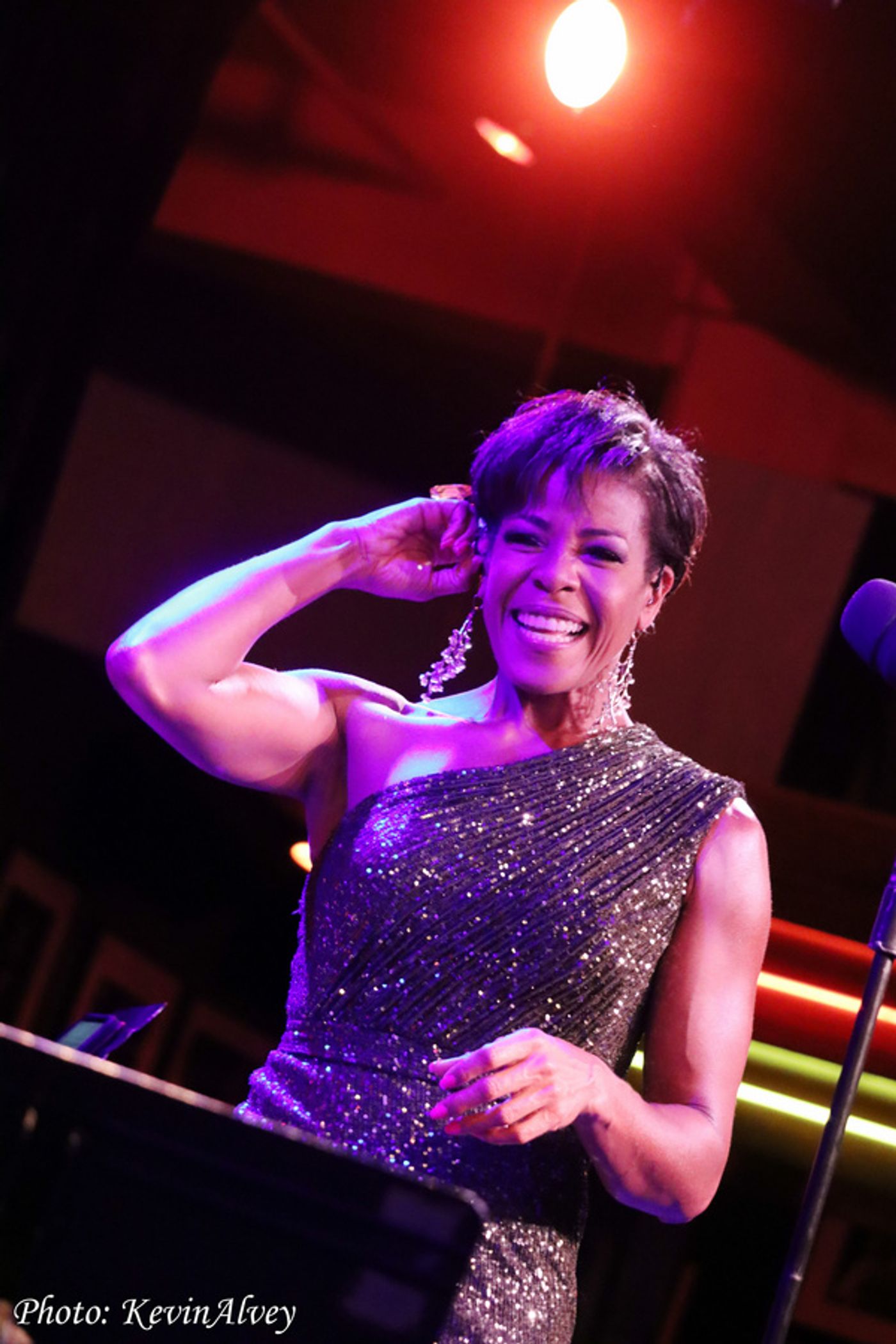 Photos: Nicole Henry Brings 'What We Desire' To Birdland  Image