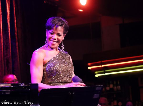 Photos: Nicole Henry Brings 'What We Desire' To Birdland — photo 18 of 19