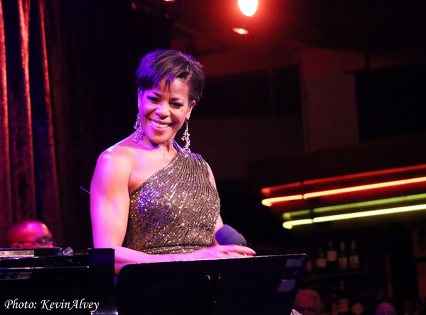 Photos: Nicole Henry Brings 'What We Desire' To Birdland  Image