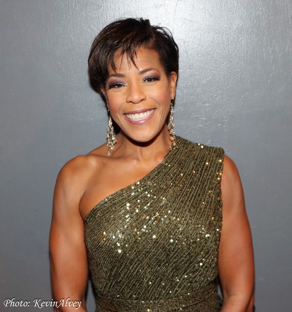 Photos: Nicole Henry Brings 'What We Desire' To Birdland — photo 1 of 19