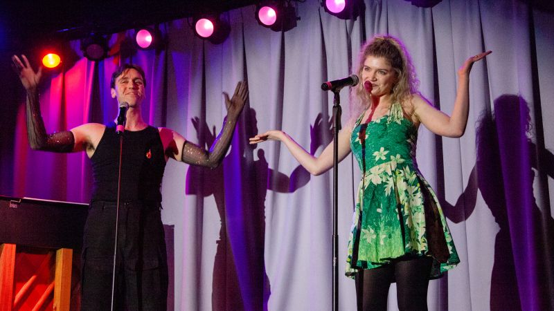 Photos: Ruby Westfall and Ellington Berg Play THE SEASON at Red Eye NY — photo 3 of 20