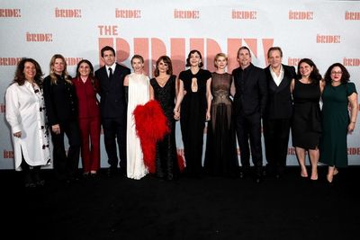 Courtney Kivowitz, Emma Tillinger Koskoff, Pamela Abdy, Jake Gyllenhaal, Julianne Hou Photo