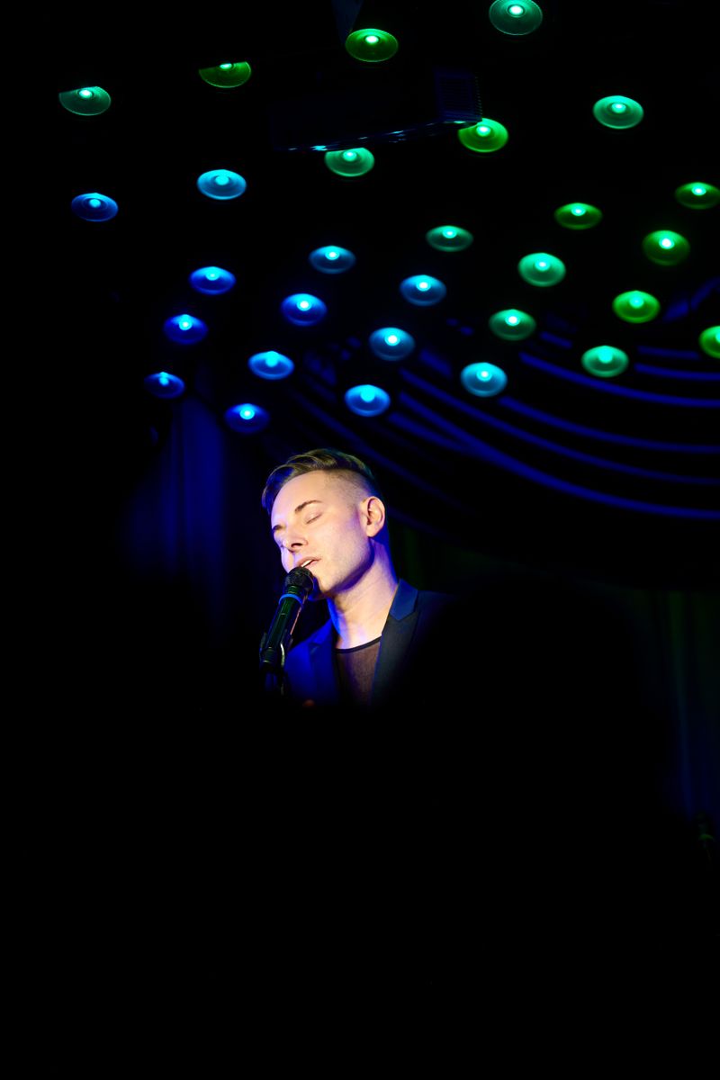 Photos: Travis Moser and Charles Busch Team Up for MIXTAPE at Laurie Beechman Theatre — photo 2 of 13