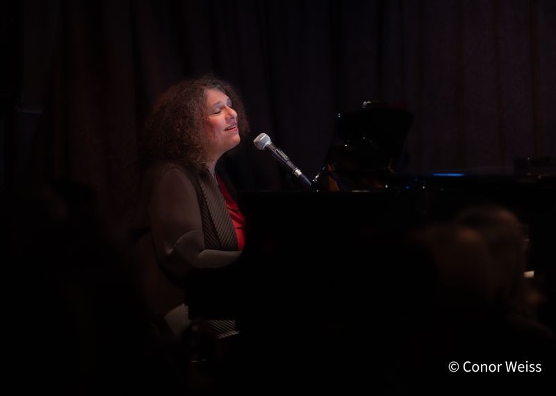 Photos: Highlights from Linda Moronti's PERFECTLY IMPERFECT at Don't Tell Mama — photo 4 of 17