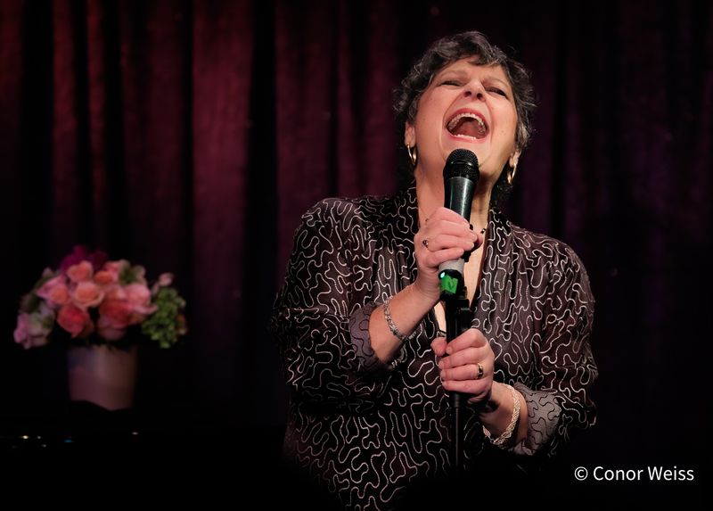 Photos: Highlights from Linda Moronti's PERFECTLY IMPERFECT at Don't Tell Mama — photo 14 of 17