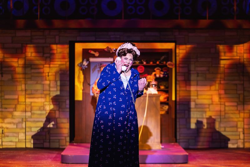 Photos: Nina West and More in HAIRSPRAY at Casa Mañana Theatre — photo 23 of 24