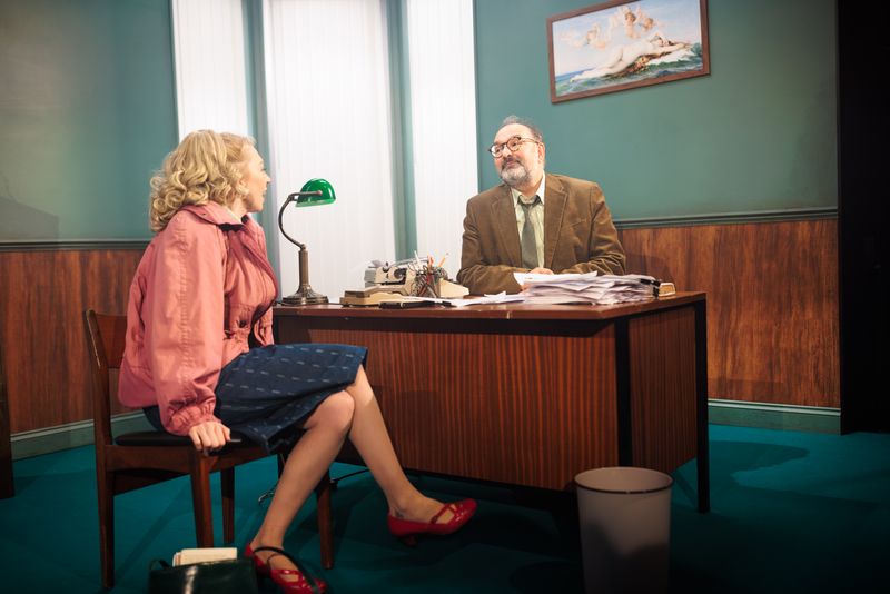 Photos: Madelyn Smedley And Julius D’Silva Star In EDUCATING RITA At Reading Rep Theatre — photo 7 of 15