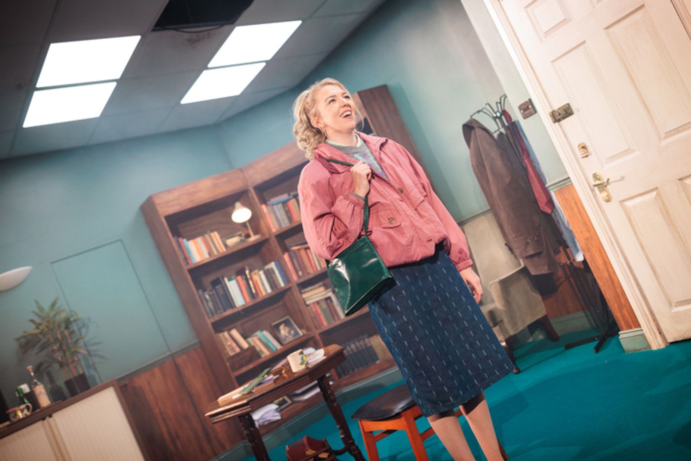 Photos: Madelyn Smedley And Julius D’Silva Star In EDUCATING RITA At Reading Rep Theatre  Image