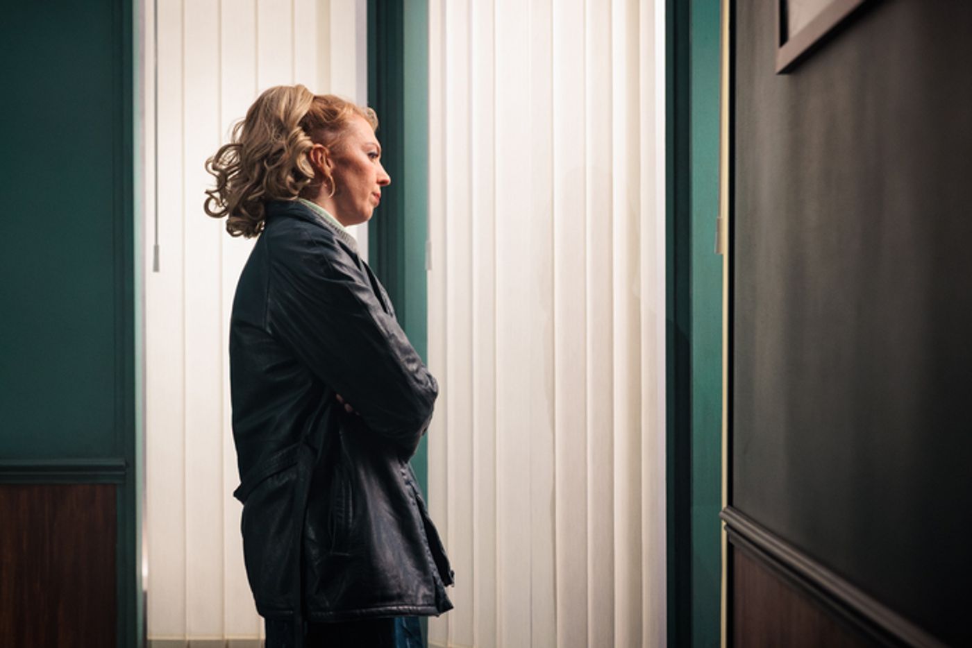 Photos: Madelyn Smedley And Julius D’Silva Star In EDUCATING RITA At Reading Rep Theatre  Image