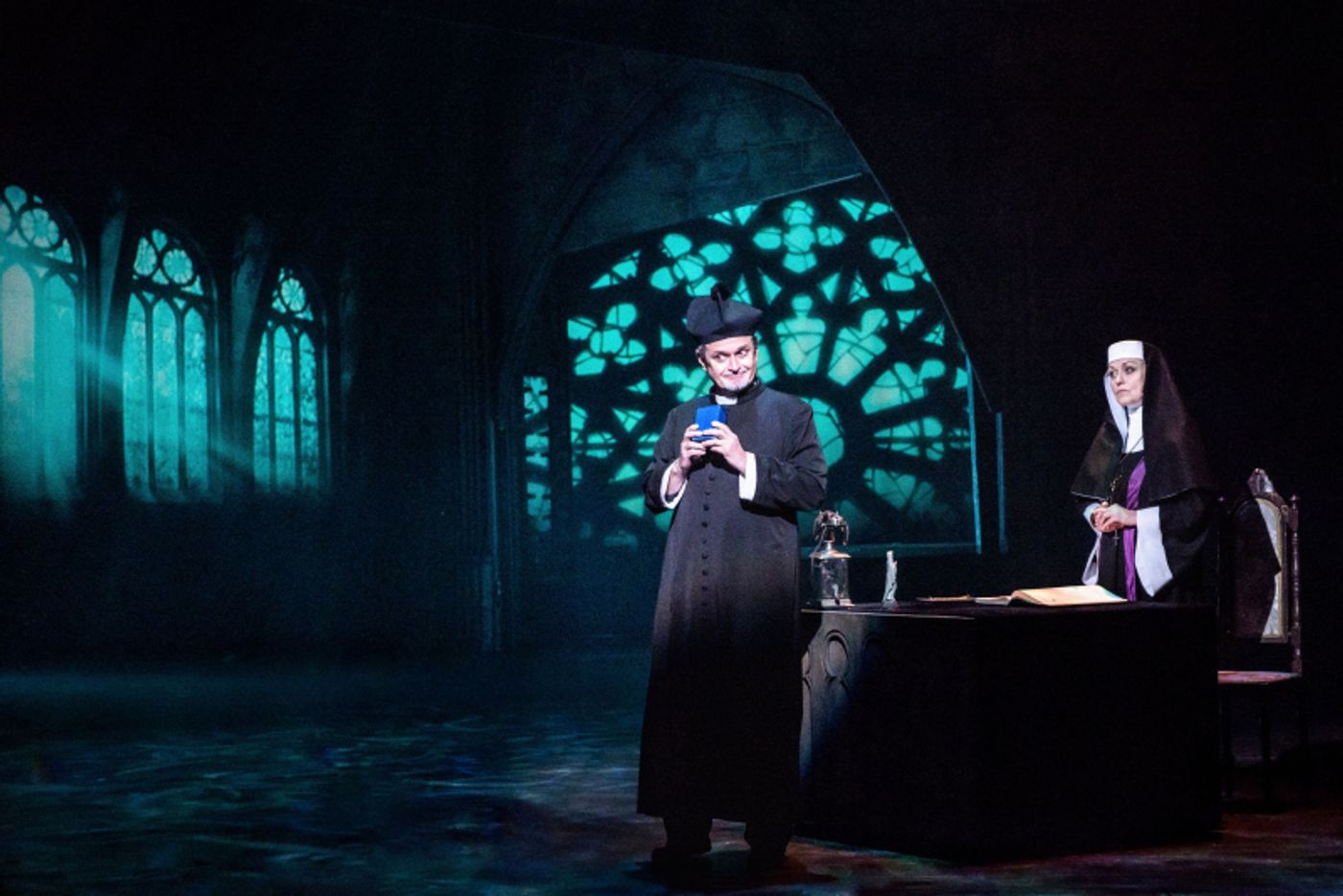 Review: Plzeňská SESTRA V AKCI neslevuje na kvalitě Review: Plzeňská SESTRA V AKCI neslevuje na kvalitě Image