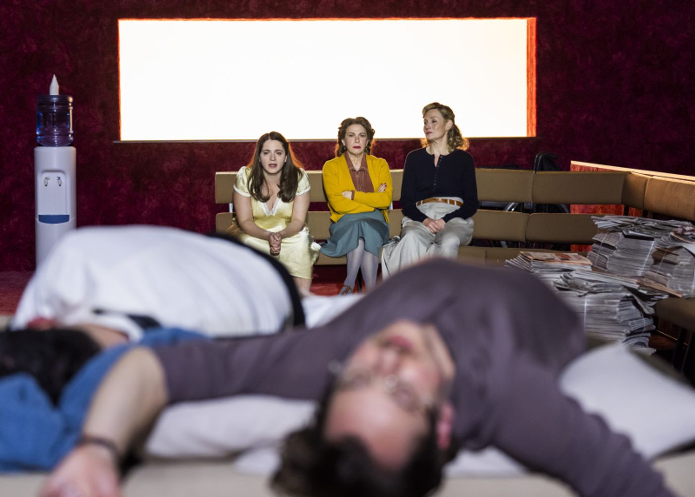 Review: BROKEN GLASS, Young Vic  Image