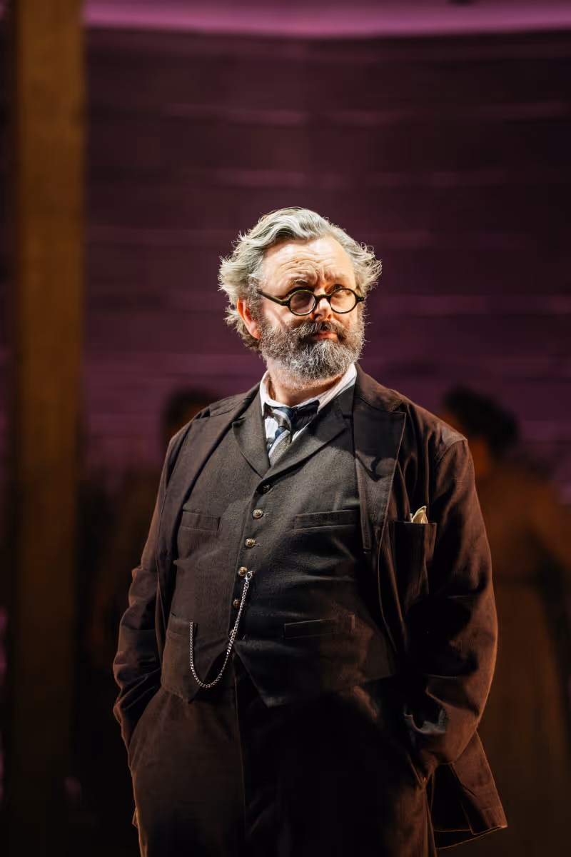Review: OUR TOWN, Starring Michael Sheen, Rose Theatre Image