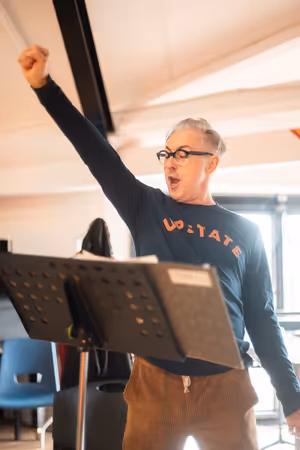 Alan Cumming @ BroadwayWorld Alan Cumming Photo