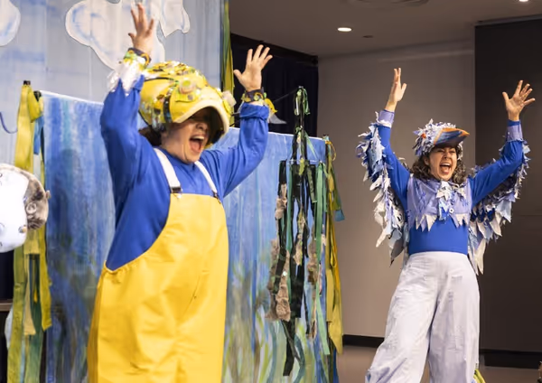 Sonia Goldberg, Tina Muñoz Pandya Photo