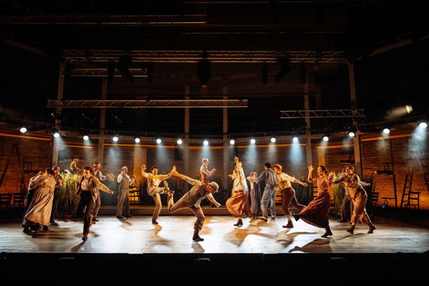 Photos: First Look At Michael Sheen and More in OUR TOWN at Rose Theatre  Image