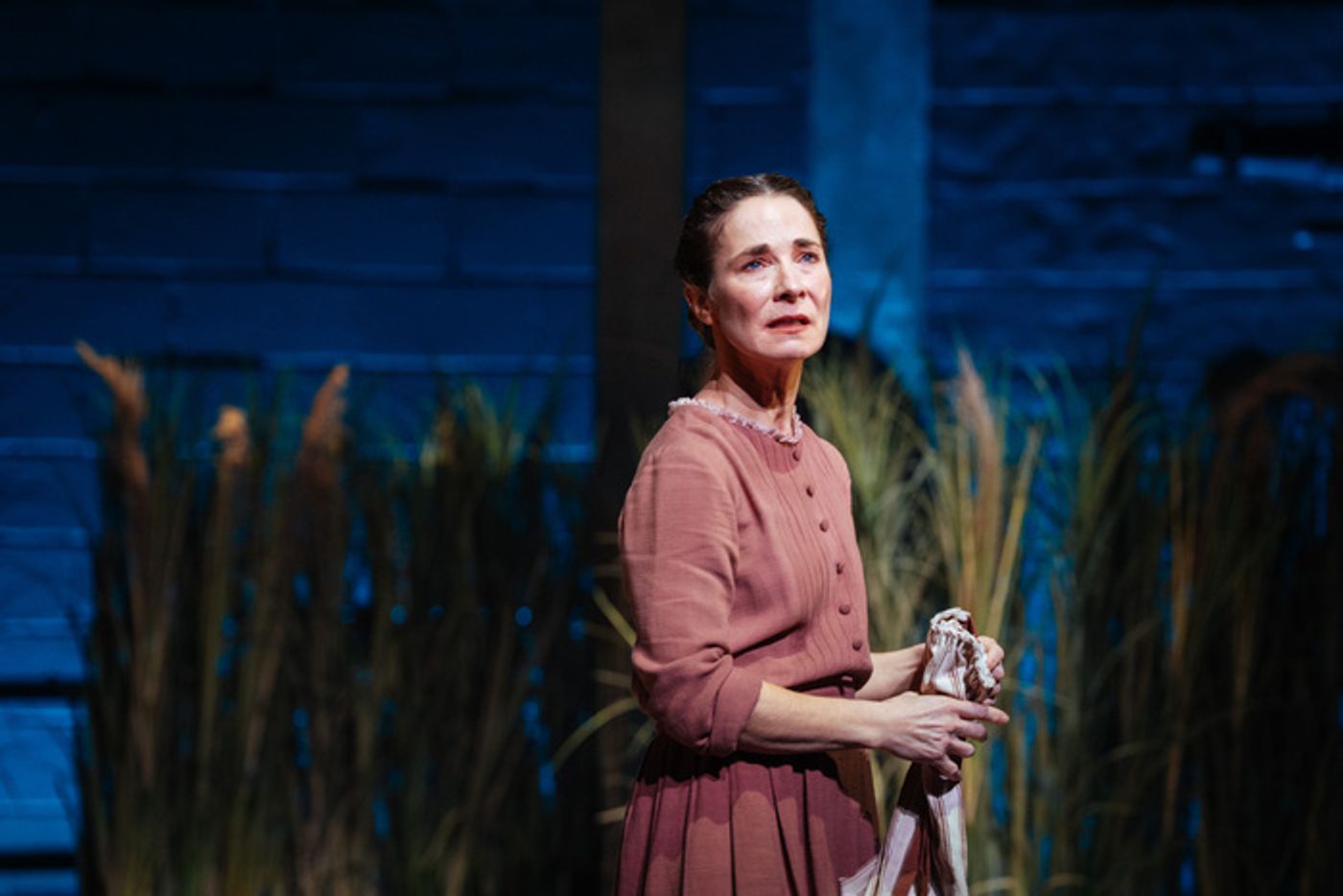 Photos: First Look At Michael Sheen and More in OUR TOWN at Rose Theatre  Image