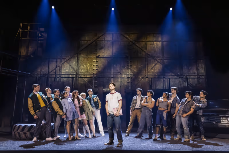 Review: THE OUTSIDERS at Des Moines Performing Arts Image