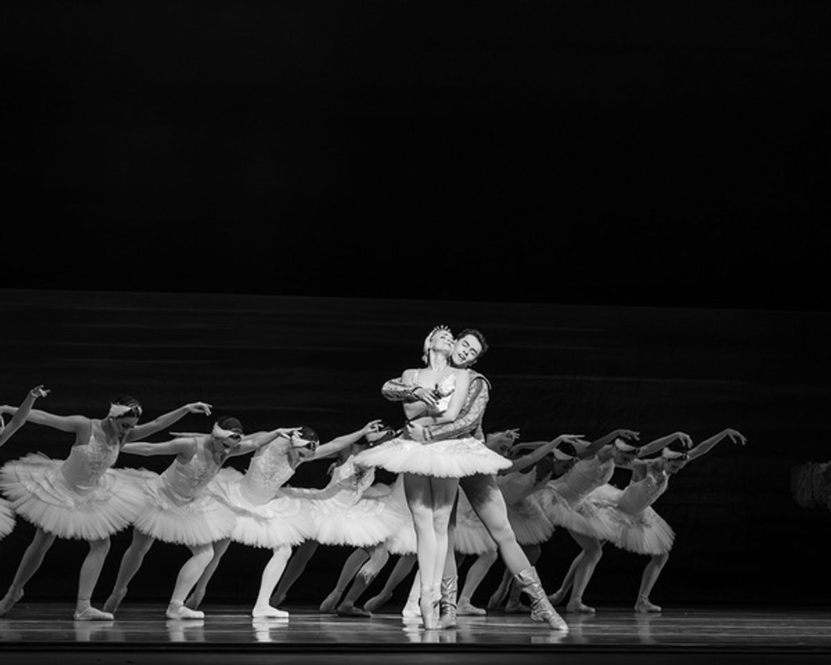 Nashville Ballet: Swan Lake   Photo Credit: Sarah Hartsell Photography   at 