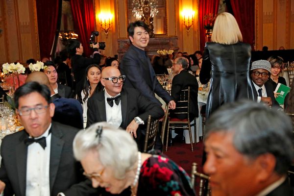 Leszek Lukas Barwinski-Brown and Lang Lang Photo