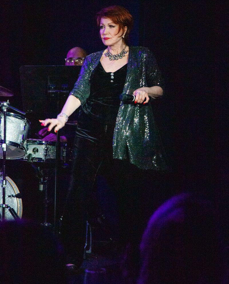 Review: Luminous and Legendary Donna McKechnie Plays A MUSICAL MEMOIR at The Laurie Beechman Theatre Image