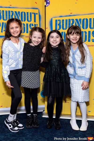 Joelle Gully, Harper Burns, Samantha Schwartz, Zeya Grace Photo