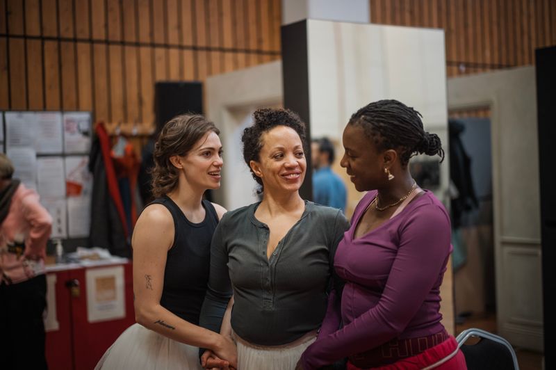 Photos: LES LIAISONS DANGEREUSES in Rehearsal at the National Theatre — photo 5 of 18