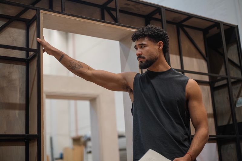 Photos: LES LIAISONS DANGEREUSES in Rehearsal at the National Theatre — photo 18 of 18
