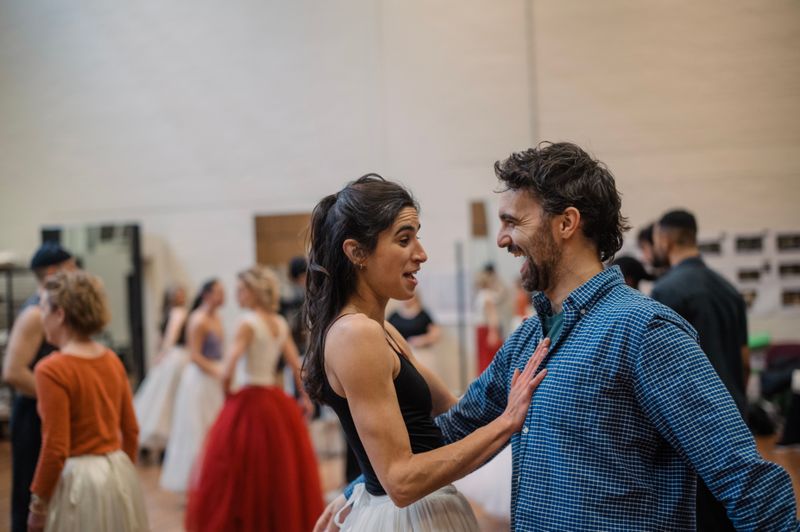 Photos: LES LIAISONS DANGEREUSES in Rehearsal at the National Theatre — photo 13 of 18