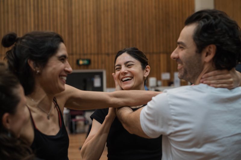 Photos: LES LIAISONS DANGEREUSES in Rehearsal at the National Theatre — photo 12 of 18