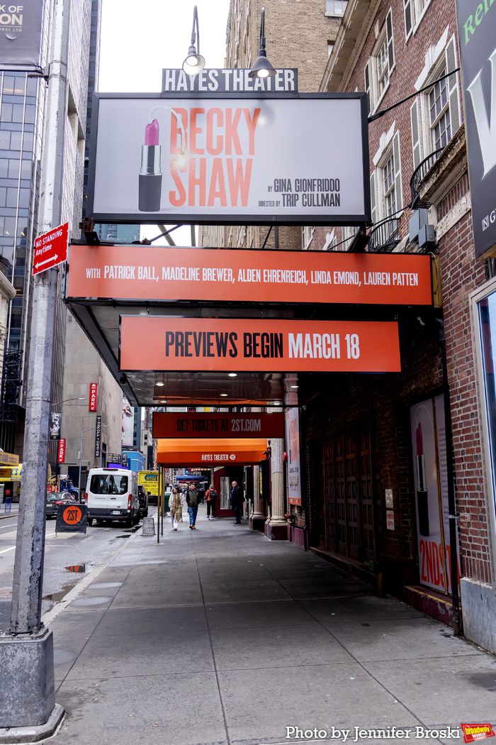 Photos: First Look at the BECKY SHAW Broadway Marquee — photo 3 of 4