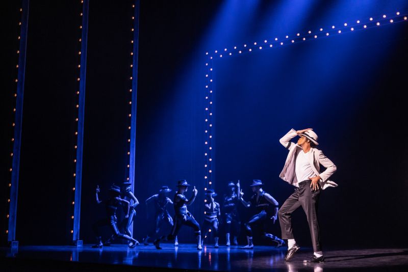 Review: MJ THE MUSICAL at Robinson Center Image