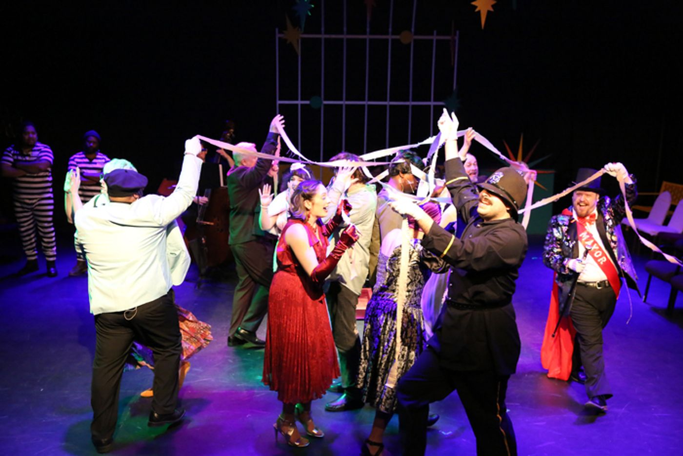 Photos: New Line's PROMENADE  Image