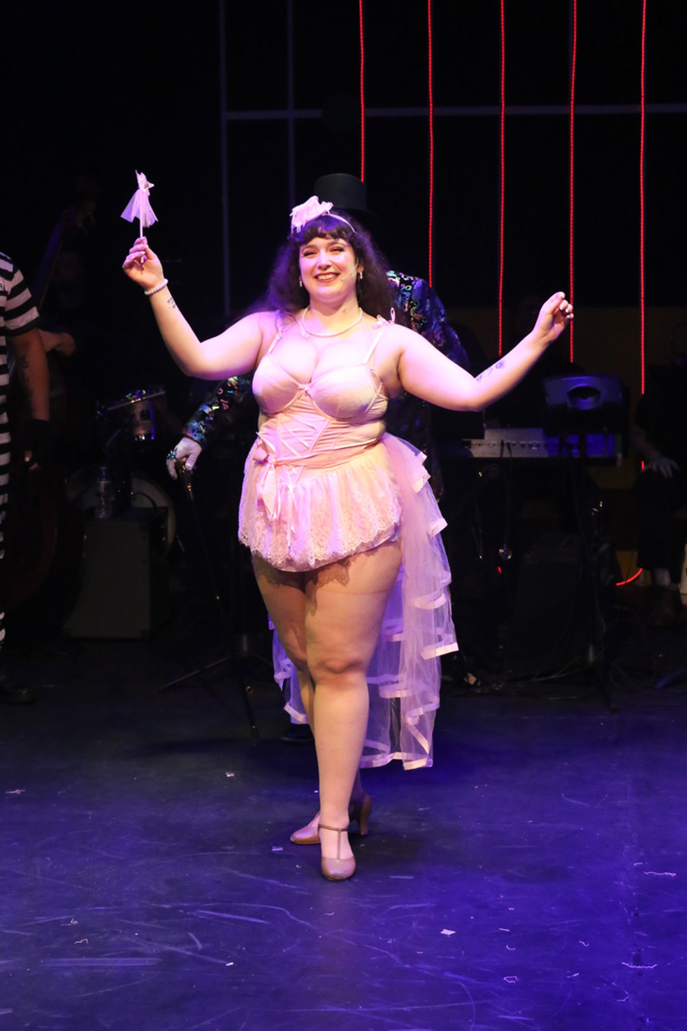 Photos: New Line's PROMENADE  Image