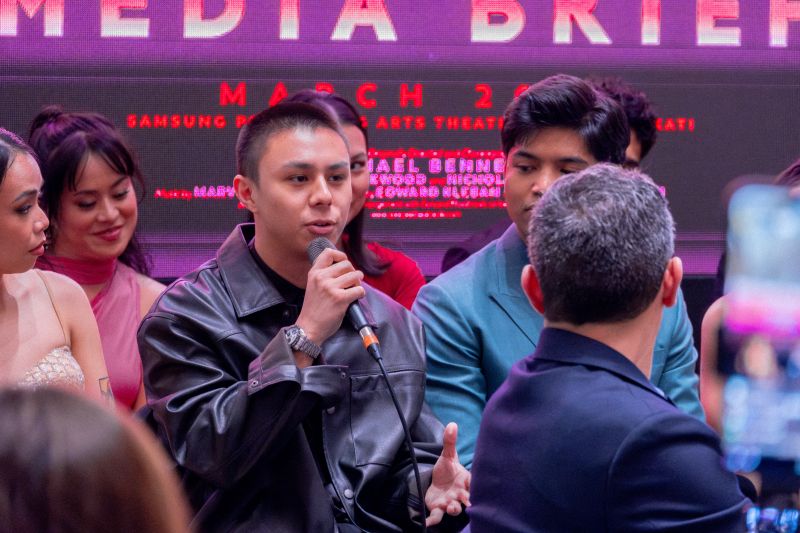 PHOTOS: A CHORUS LINE Manila Cast Meets the Press — photo 18 of 22